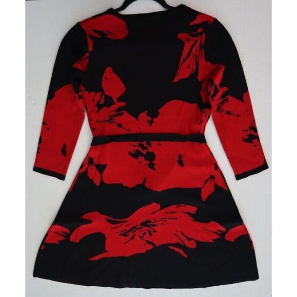 Nina Leonard Women's Sz S Red Floral Belted Jacquard Fit & Flare Sweater Dress - Picture 2 of 8
